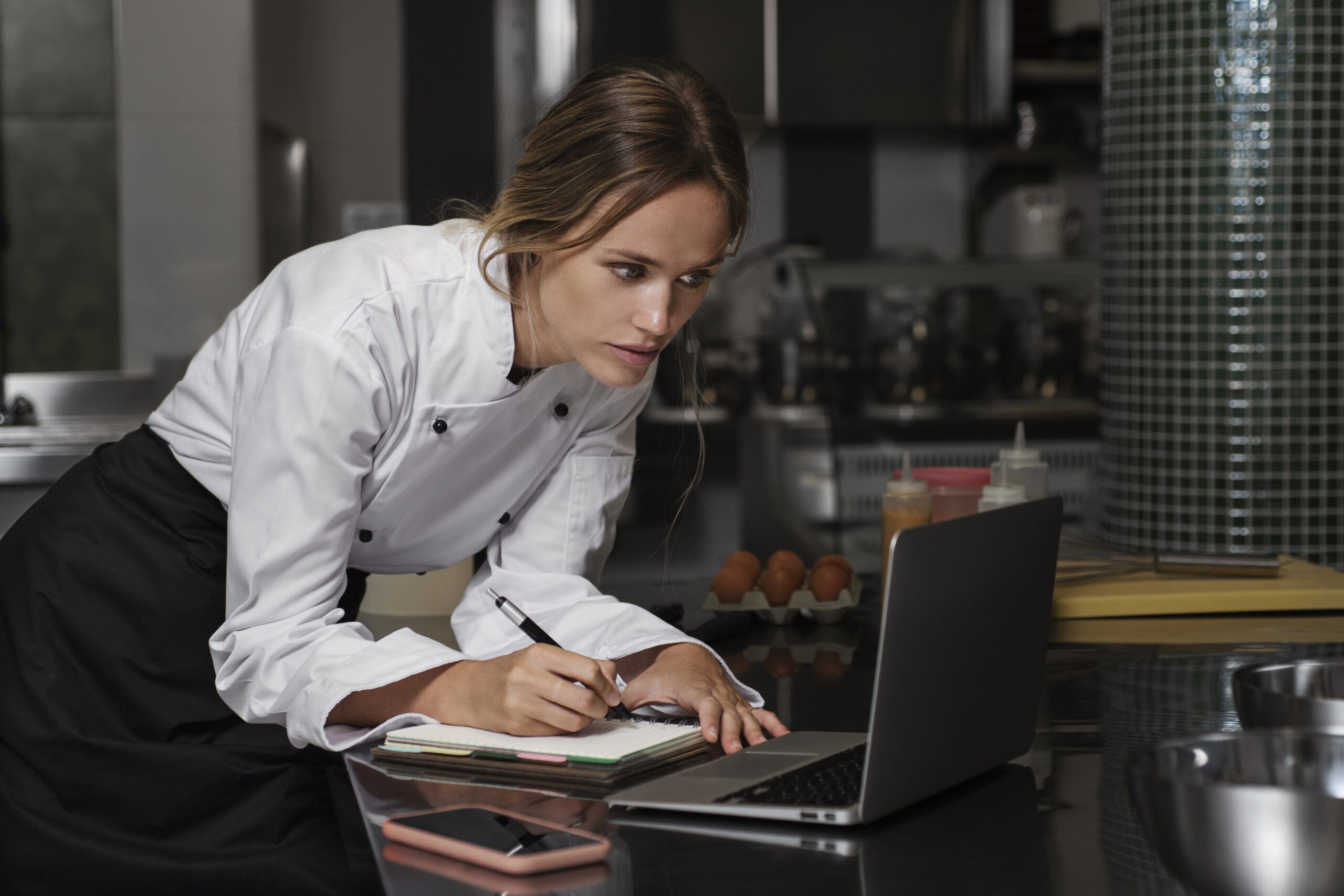Best restaurant checklist software for multi-location businesses